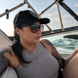 Meet your Posher, Alex